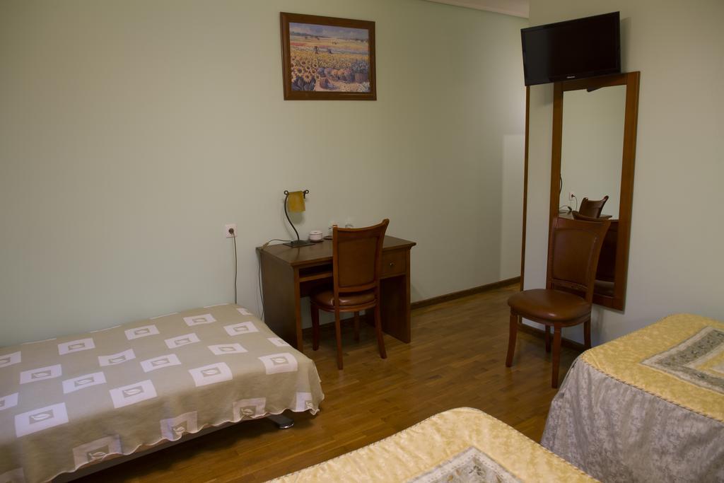 Hotel Los 14 Pravia Esterno foto